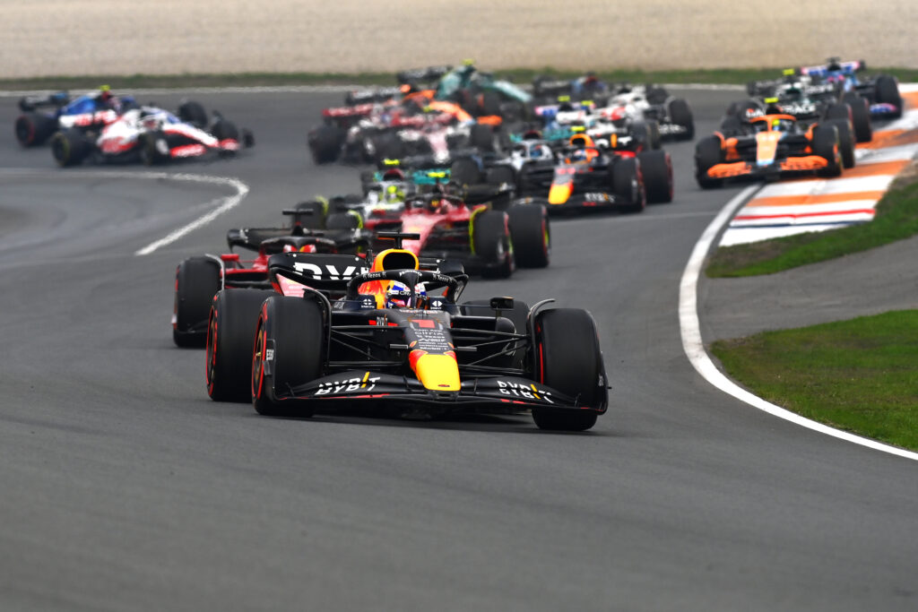 Max Verstappen Remporte Le Grand Prix Des Pays Bas