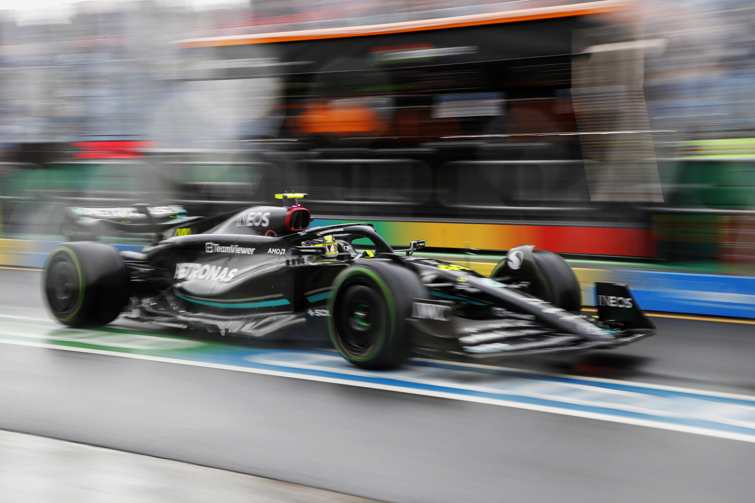 Mercedes révèle ses attentes avec le nouveau plancher de la W14