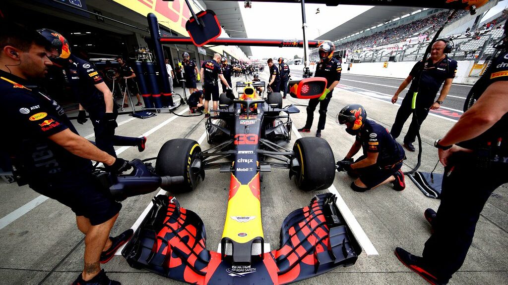 Max Verstappen en faveur des ravitaillements en carburant en F1