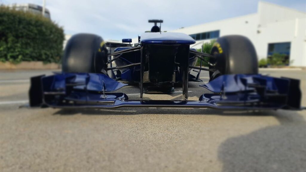 Offrez-vous la Toro Rosso STR08 de 2013 de Jean-Eric Vergne !