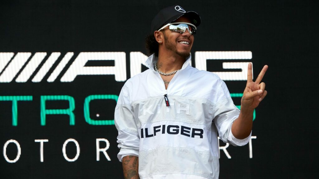 Lewis Hamilton et Mercedes vont entamer leurs négociations