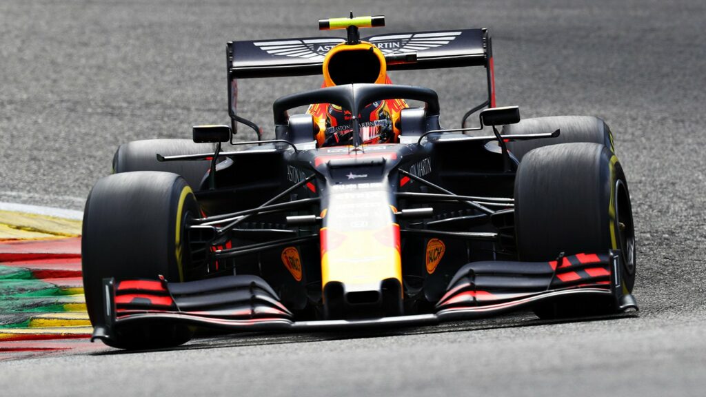 Officiel : Alex Albon et Sergio Perez convoqués chez les commissaires à Spa