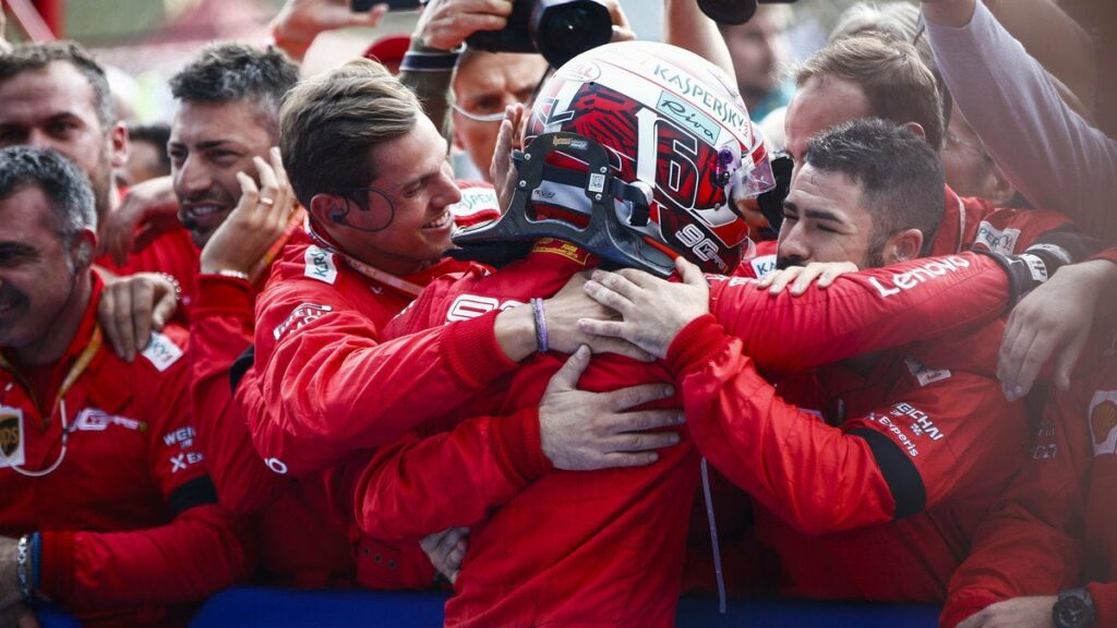 Charles Leclerc se souviendra à jamais de sa première victoire en F1 dédiée à son ami Anthoine Hubert