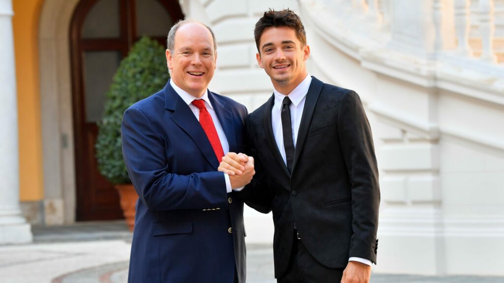 Le pilote Ferrari Charles Leclerc reçu par S.A.S le Prince Albert II à Monaco