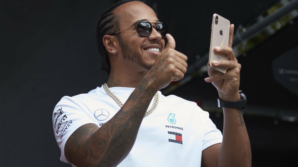 A un moment donné, Ferrari pourrait être « éventuellement une option » pour Lewis Hamilton