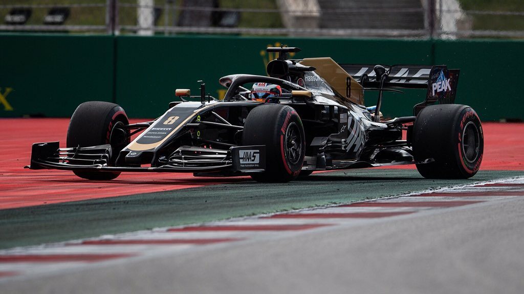 Huitième sur la grille de départ à Sotchi, Romain Grosjean a le sourire
