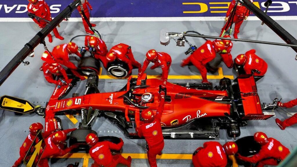 En stoppant Vettel en premier, Ferrari a voulu contrer l’undercut de Max Verstappen