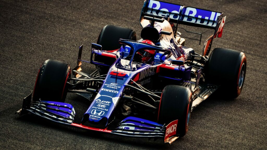 Le moteur Honda de Kvyat de nouveau touché par une fuite d’huile