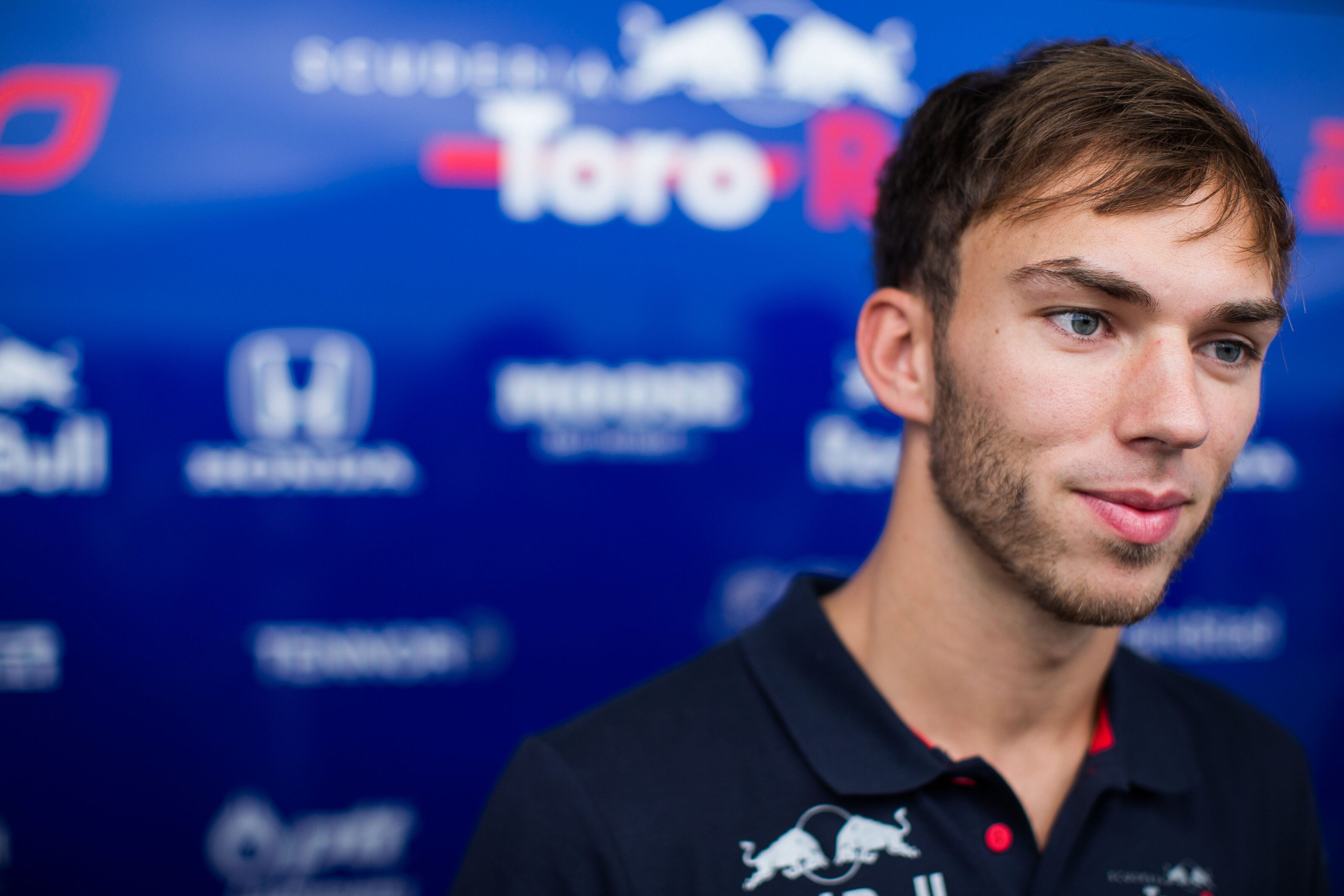 pierre gasly red bull toro rosso