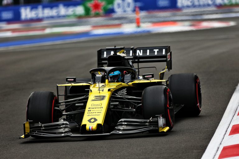 Moteur De F1 Le Plus Puissant F1 - Mercedes ne pense pas que le moteur Renault soit le plus puissant