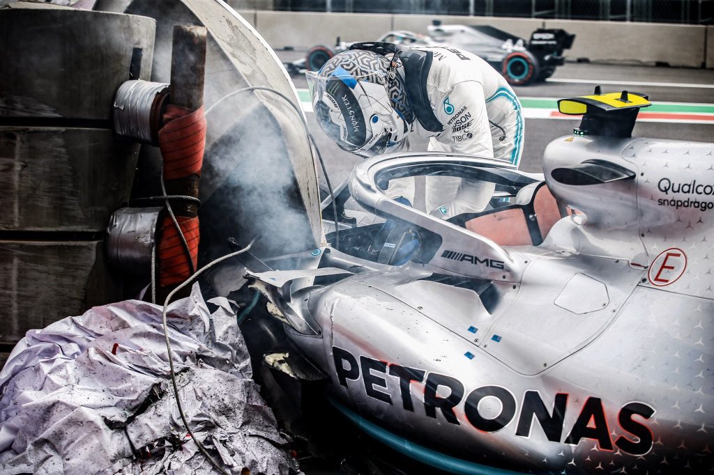 crash bottas mercedes