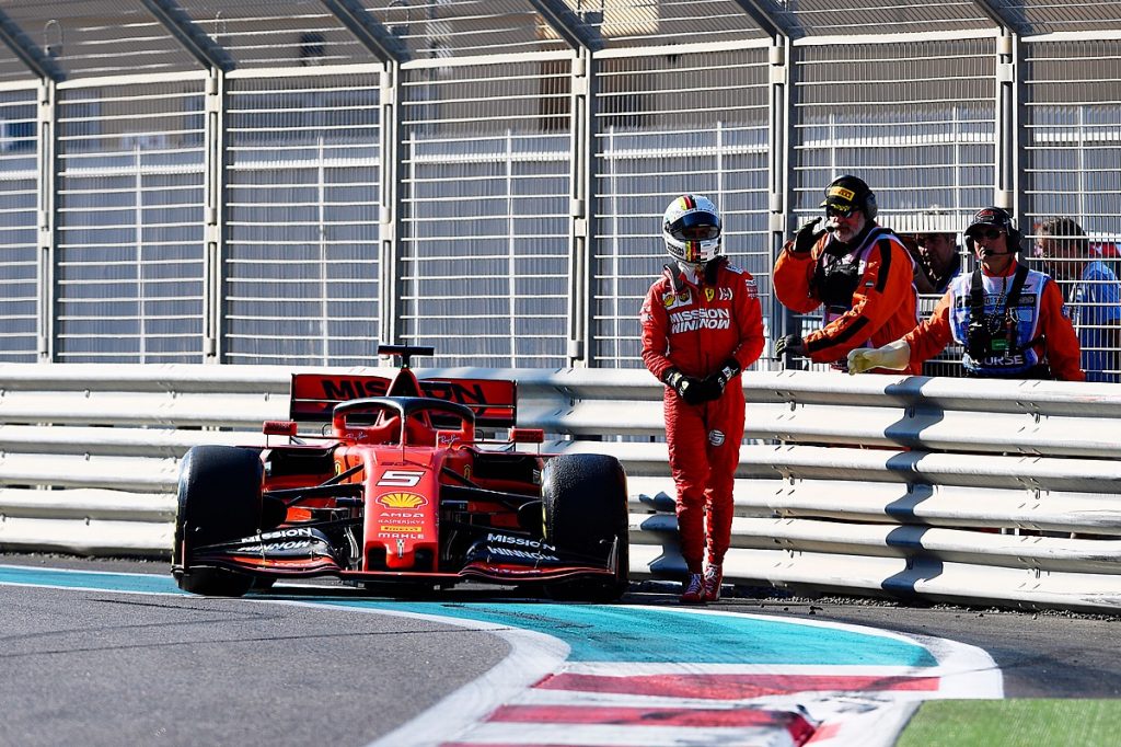 vettel crash abou dhabi