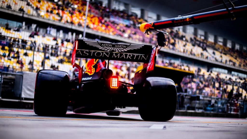 aston martin red bull