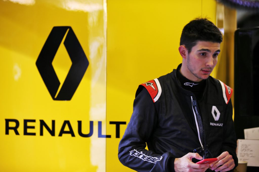 esteban ocon renault