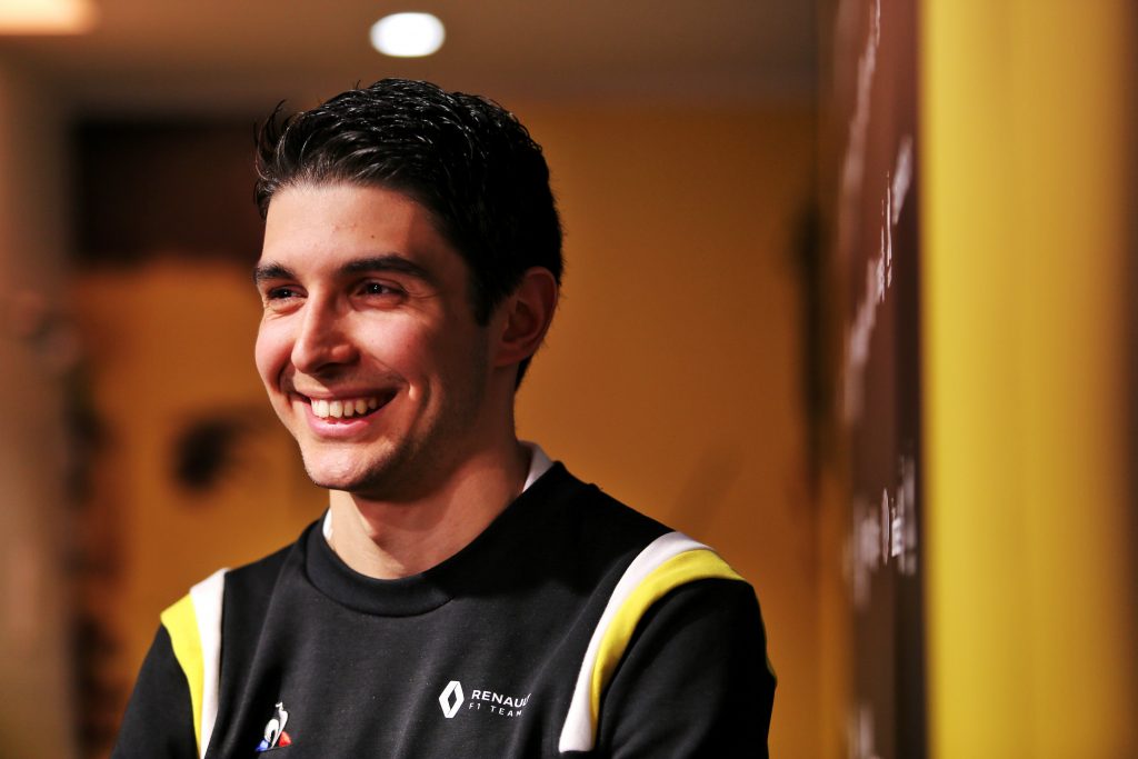 esteban Ocon Renault F1