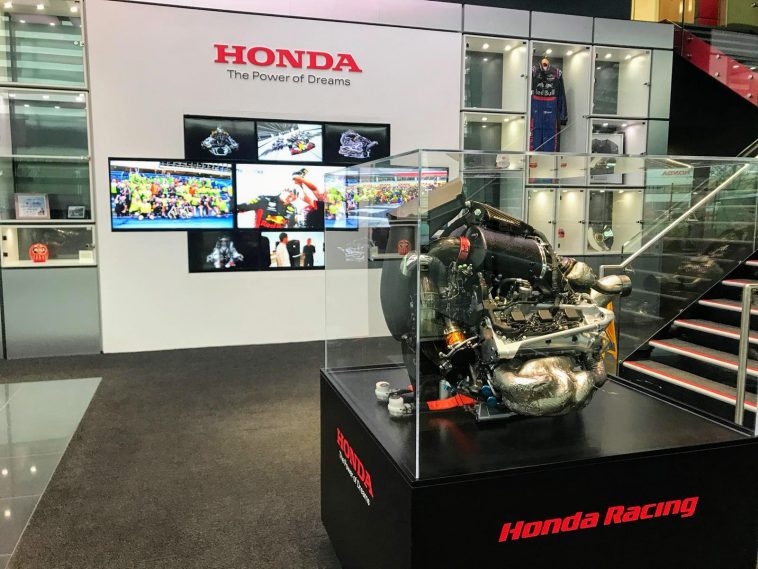 moteur Honda RA620H