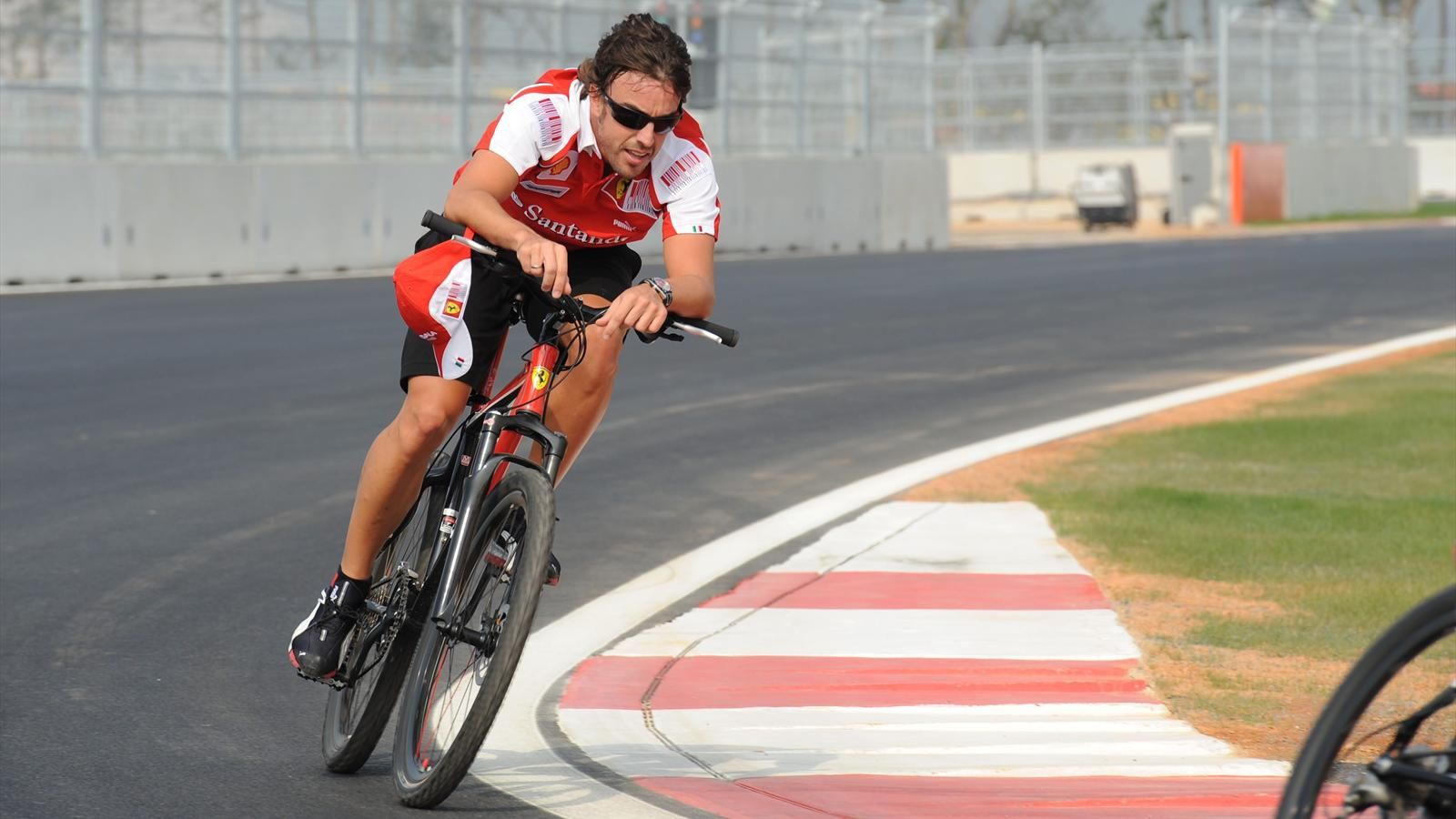 Fernando Alonso cyclisme F1