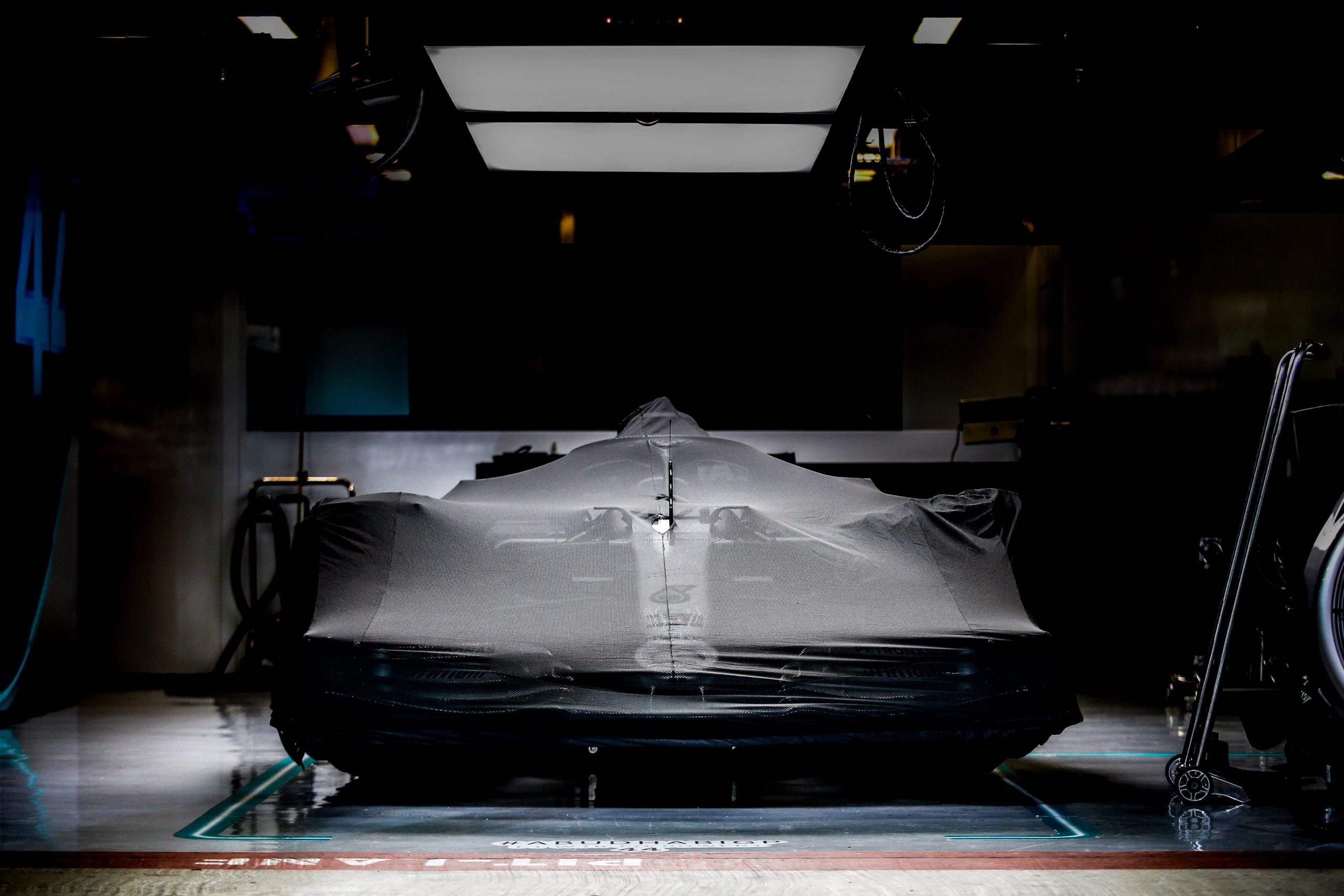 garage Mercedes 2020