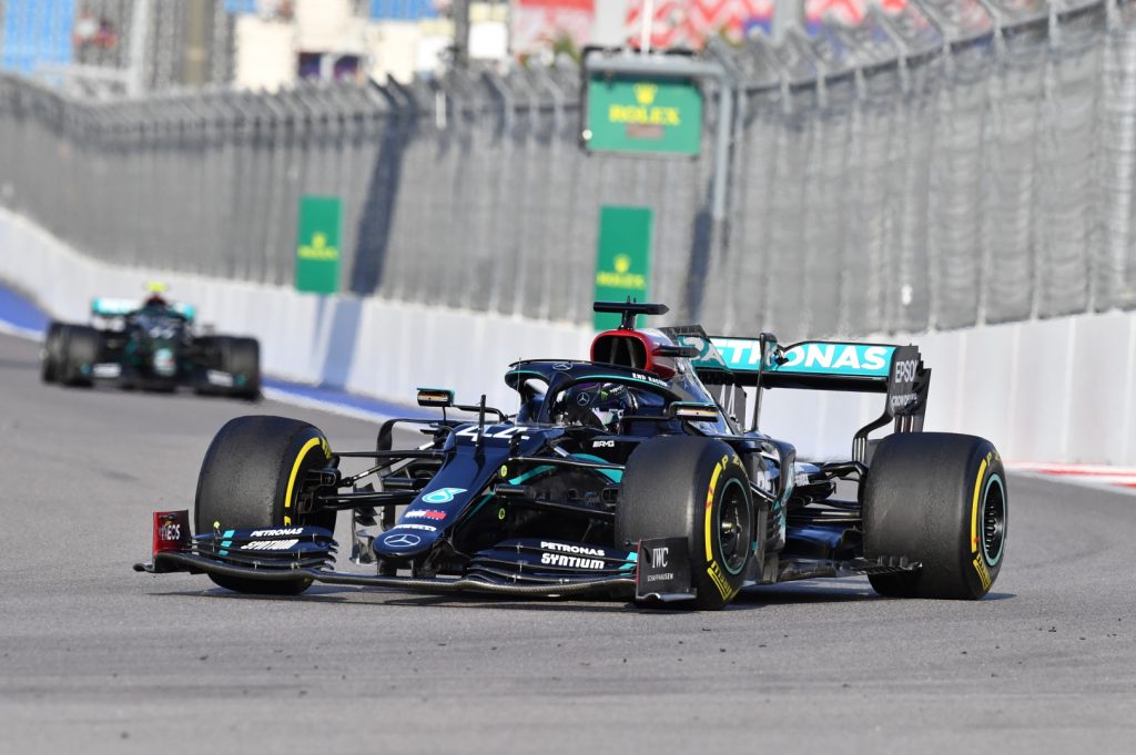 mercedes-hamilton-f1-gp-russie