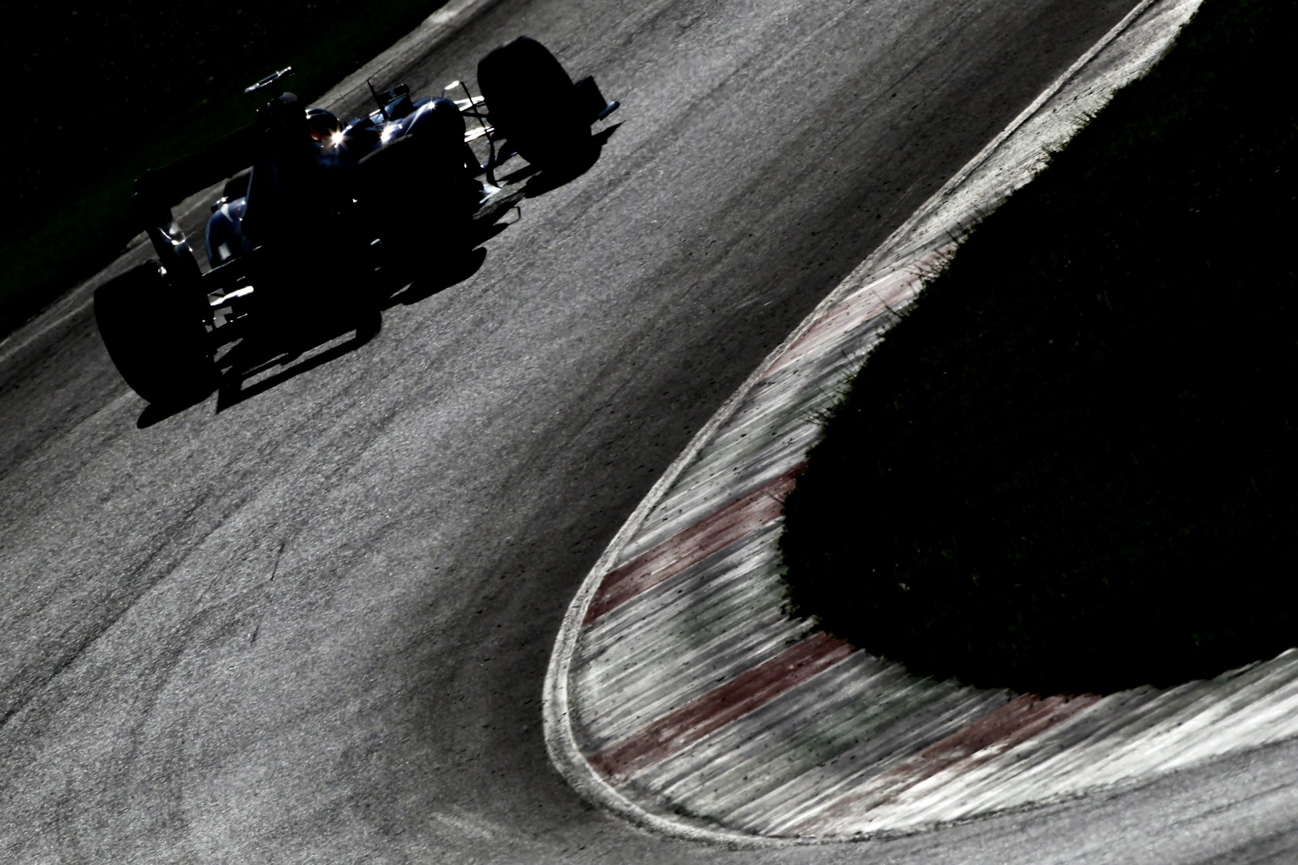 circuit-mugello-2012-tests-pirelli