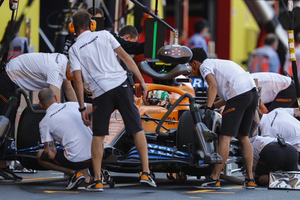 lando-norris-mclaren