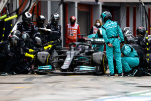 La FIA éteint toute polémique concernant la marche arrière d’Hamilton à Imola