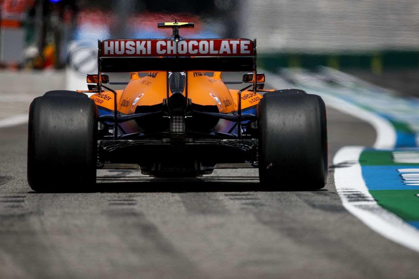 F1 - Officiel : McLaren a enfreint le couvre feu au GP de France