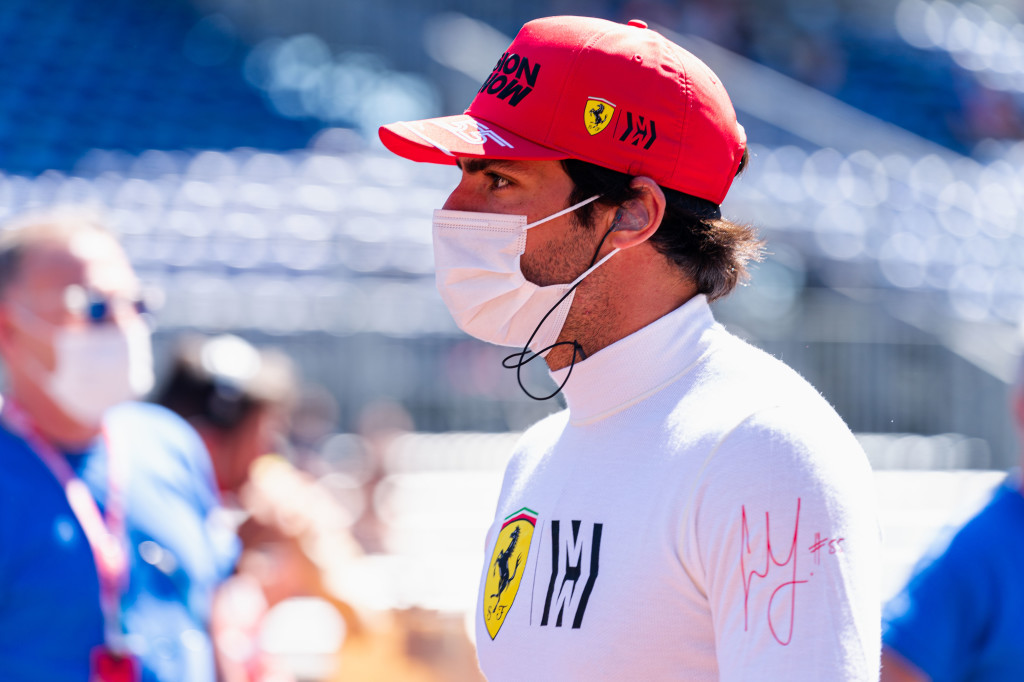 F1 - Sainz s'attend à ce que Ferrari soit un peu plus en retrait à Bakou