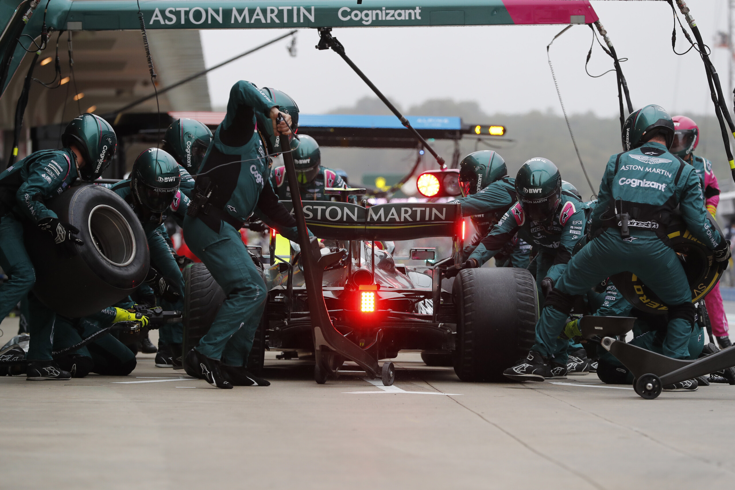 F1 - Vettel : "C'était très tentant" d'essayer de passer en slicks
