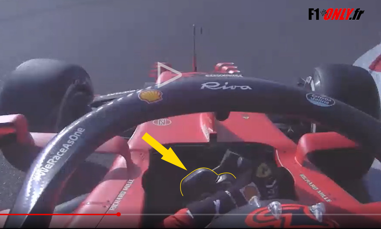 F1 - The differences between the Ferrari steering wheel of Sainz and that of Leclerc