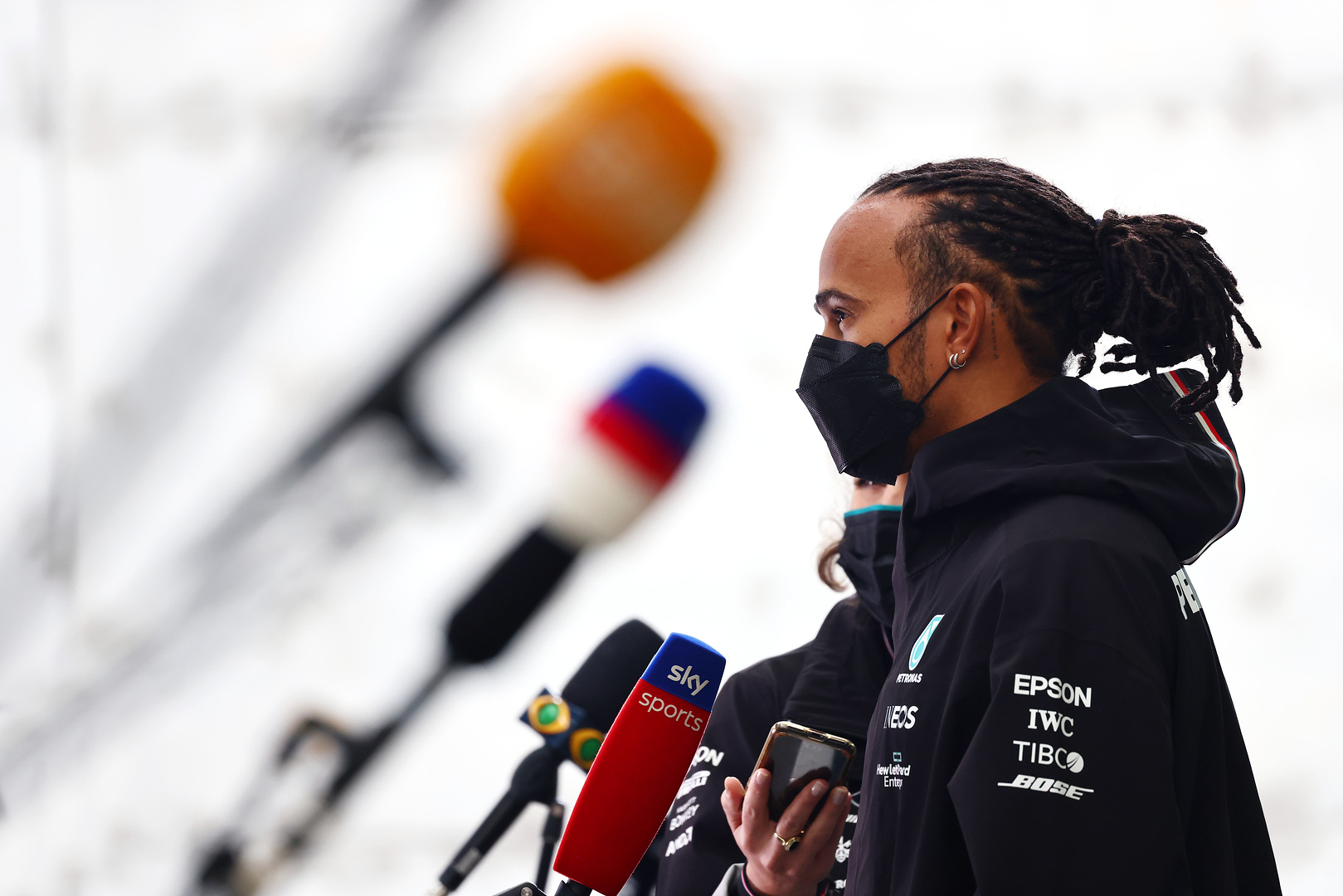 F1 - Officiel : Lewis Hamilton disqualifié des qualifications au Brésil