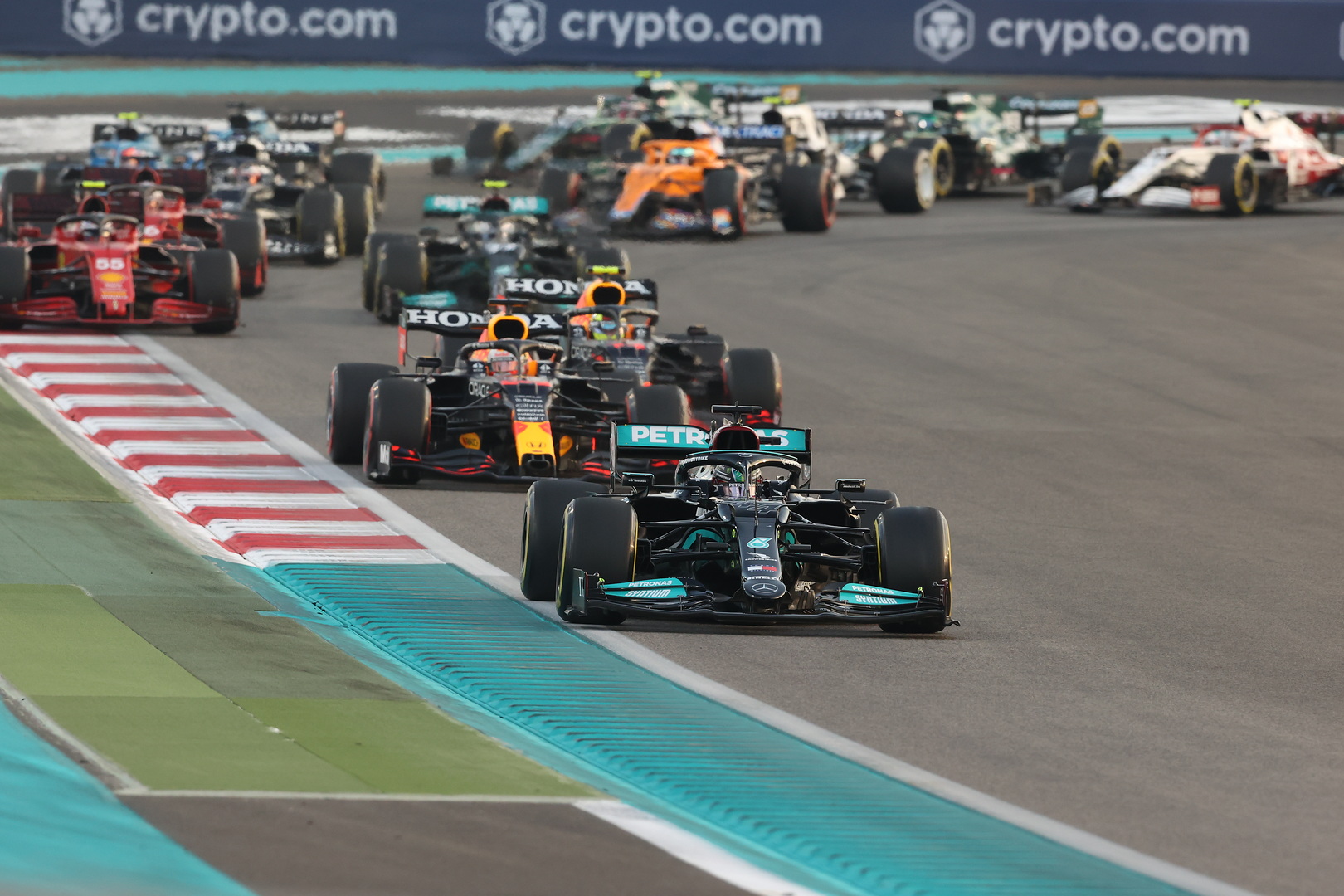 F1 - La FIA rendra ses décisions sur Abou Dhabi en mars à Bahreïn