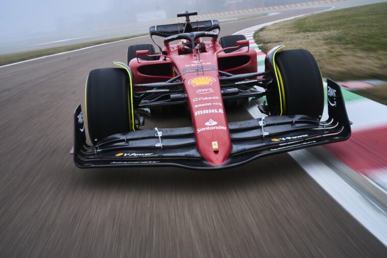F1 - La Ferrari F1-75 a bravé le brouillard à Fiorano (+photos)