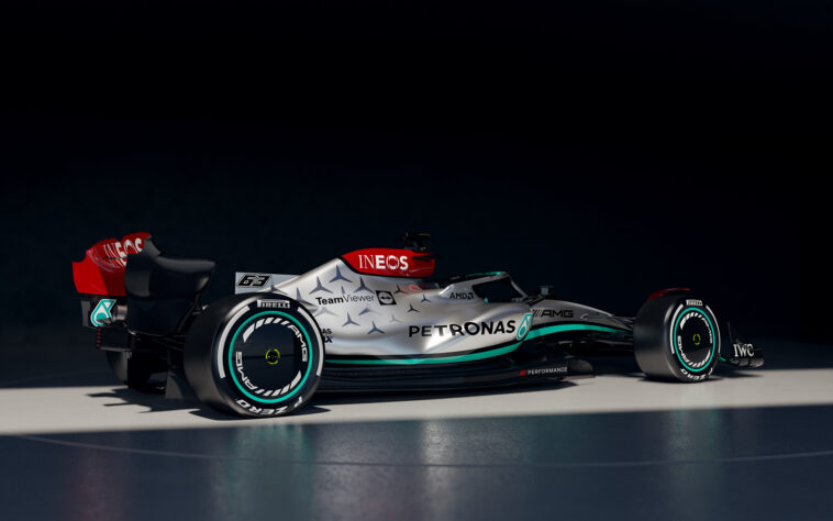 F1 - Mercedes explique son choix de revenir à une livrée argentée
