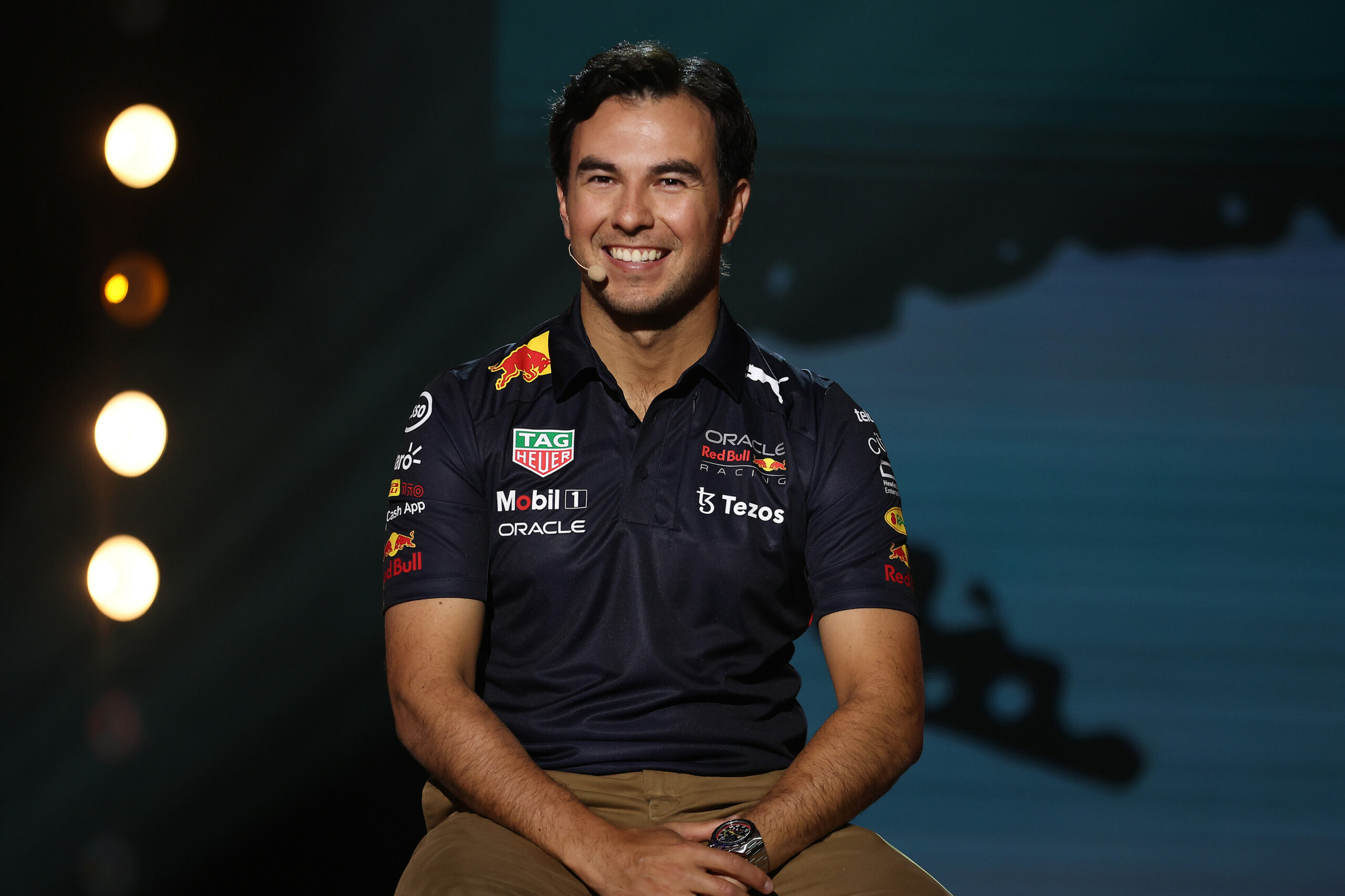 Sergio Pérez “con muchas ganas” de probar el Red Bull RB18