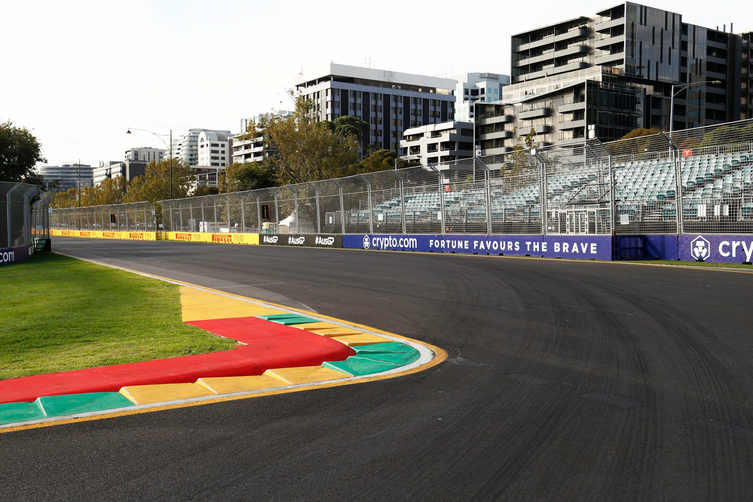 F1 - Verstappen s'attend à une grande différence avec le nouveau tracé de Melbourne