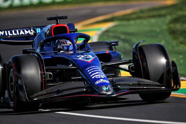 F1 - La Williams d'Albon inspectée par la FIA après le GP d'Australie
