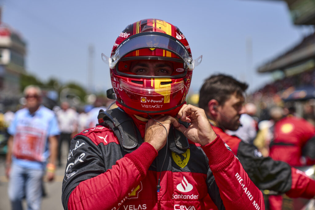 carlos-sainz-ferrari-f1-2022