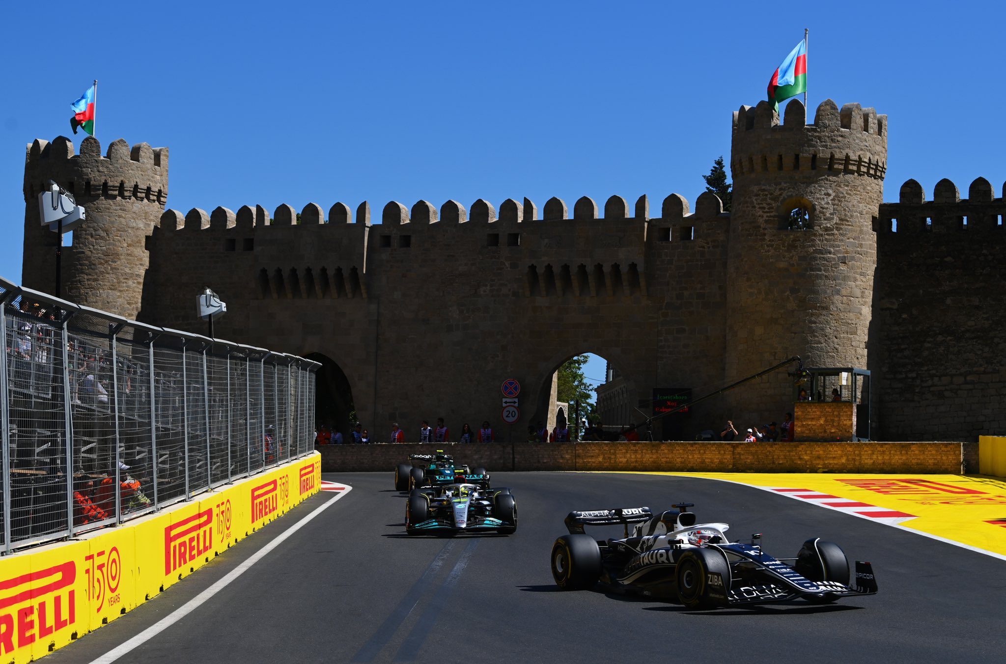 F1 - Pierre Gasly : "Une belle bataille avec Lewis"