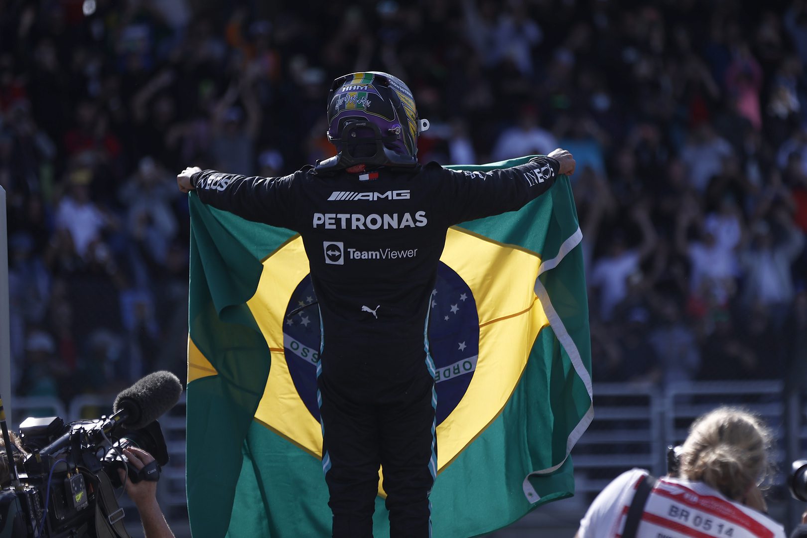 F1 - Lewis Hamilton fait citoyen d'honneur du Brésil