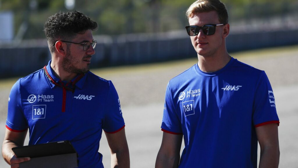 Magnussen estime que Schumacher mérite une place en F1 en 2023