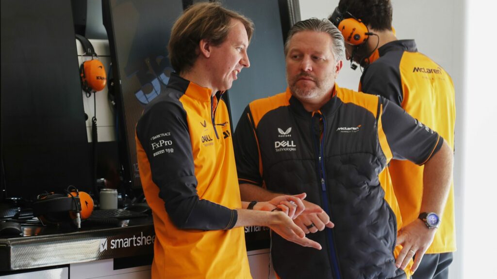 Le PDG de McLaren défend une FIA très transparente sur le plafond budgétaire