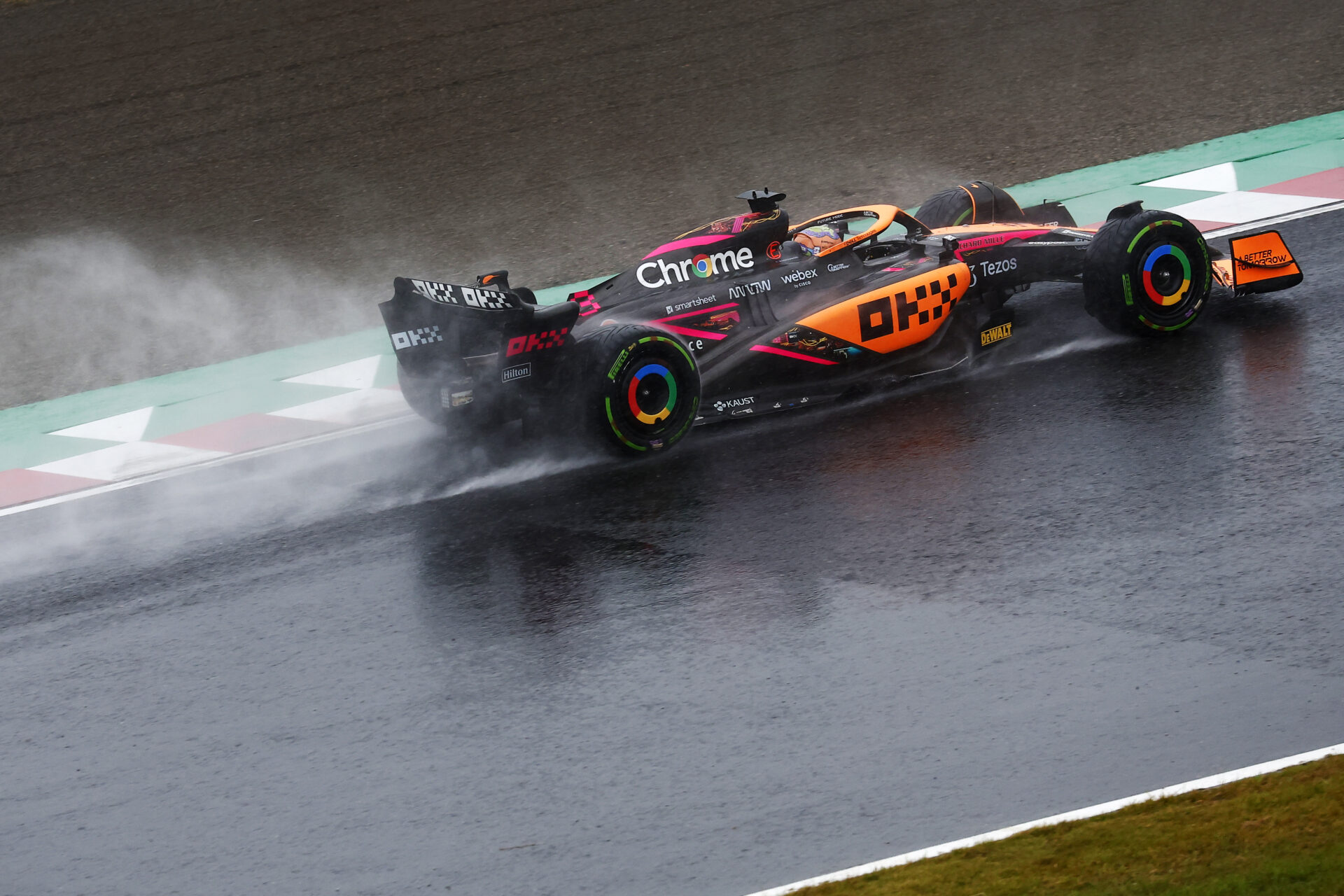 Ricciardo McLaren Japon