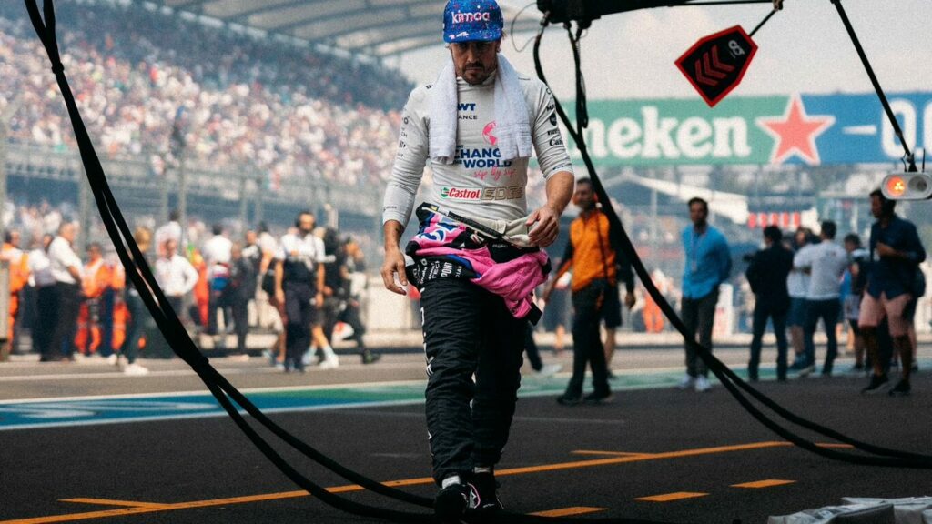 Alonso frustré : « Une fois de plus, la voiture 14 doit abandonner »