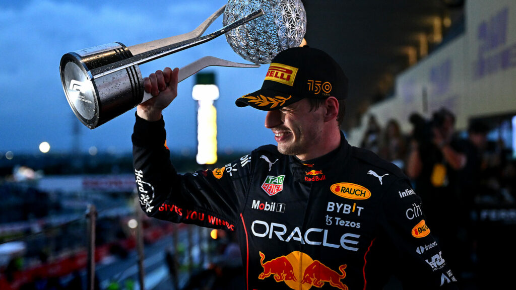 Verstappen double champion du monde : « C’est fou ! »