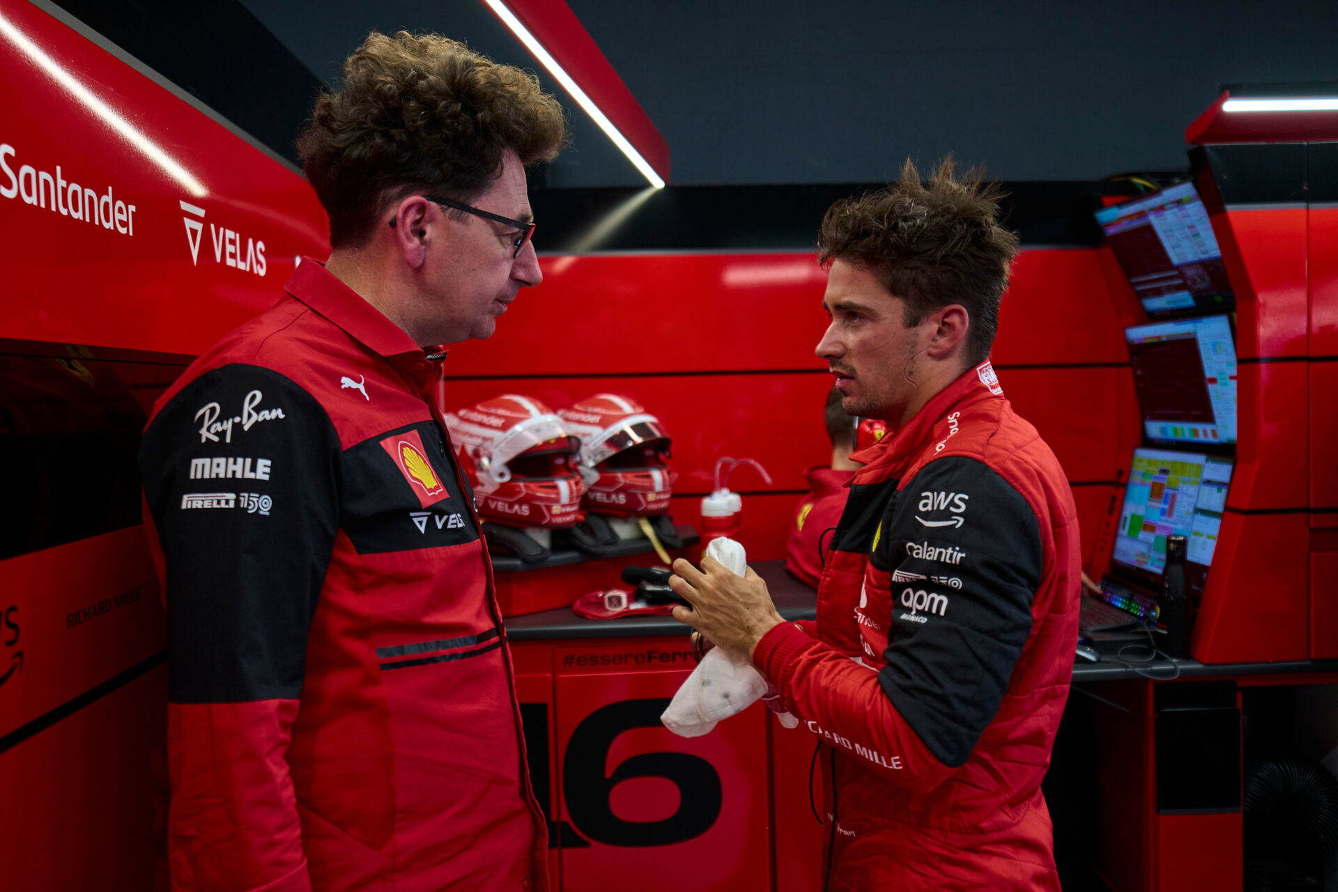 F1 - Leclerc n'accorde pas d'attention aux rumeurs sur l'avenir de Binotto