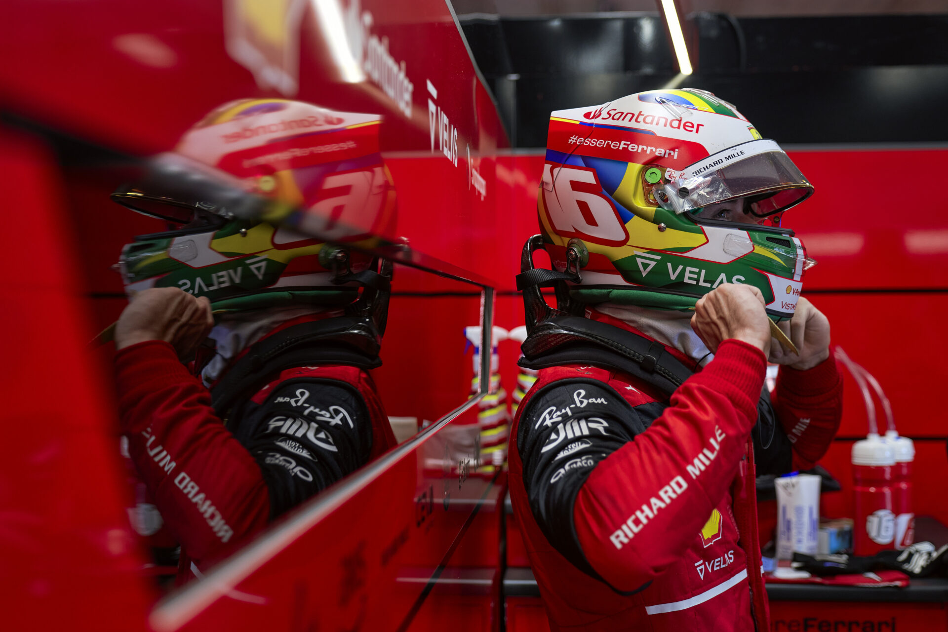 F1 - Leclerc accepte le choix de Ferrari de ne pas échanger les positions avec Sainz