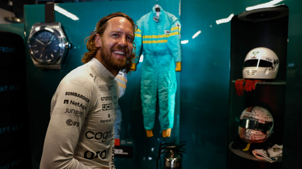 Une déco spéciale dans le garage de Vettel à Abou Dhabi