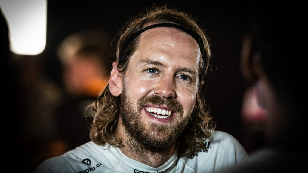 Vettel quitte la F1 en marquant un dernier point à Abou Dhabi
