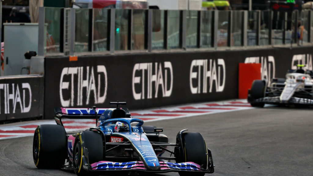 Après un énième abandon, Alonso est déjà tourné vers Aston Martin